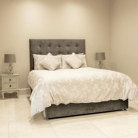 The View Apartment 2, Newry - Luxury Open Plan Apartment With City Views 外观 照片