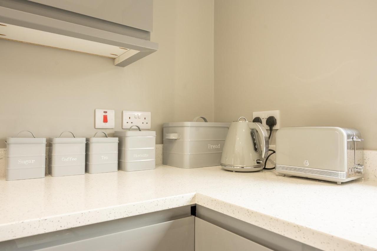 The View Apartment 2, Newry - Luxury Open Plan Apartment With City Views 外观 照片
